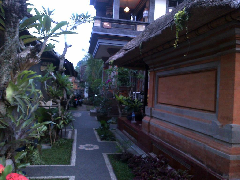 Depa House Hotel Ubud Kültér fotó